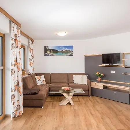 Kirchgassers Landhaeusl Ramsau am Dachstein Buitenkant foto